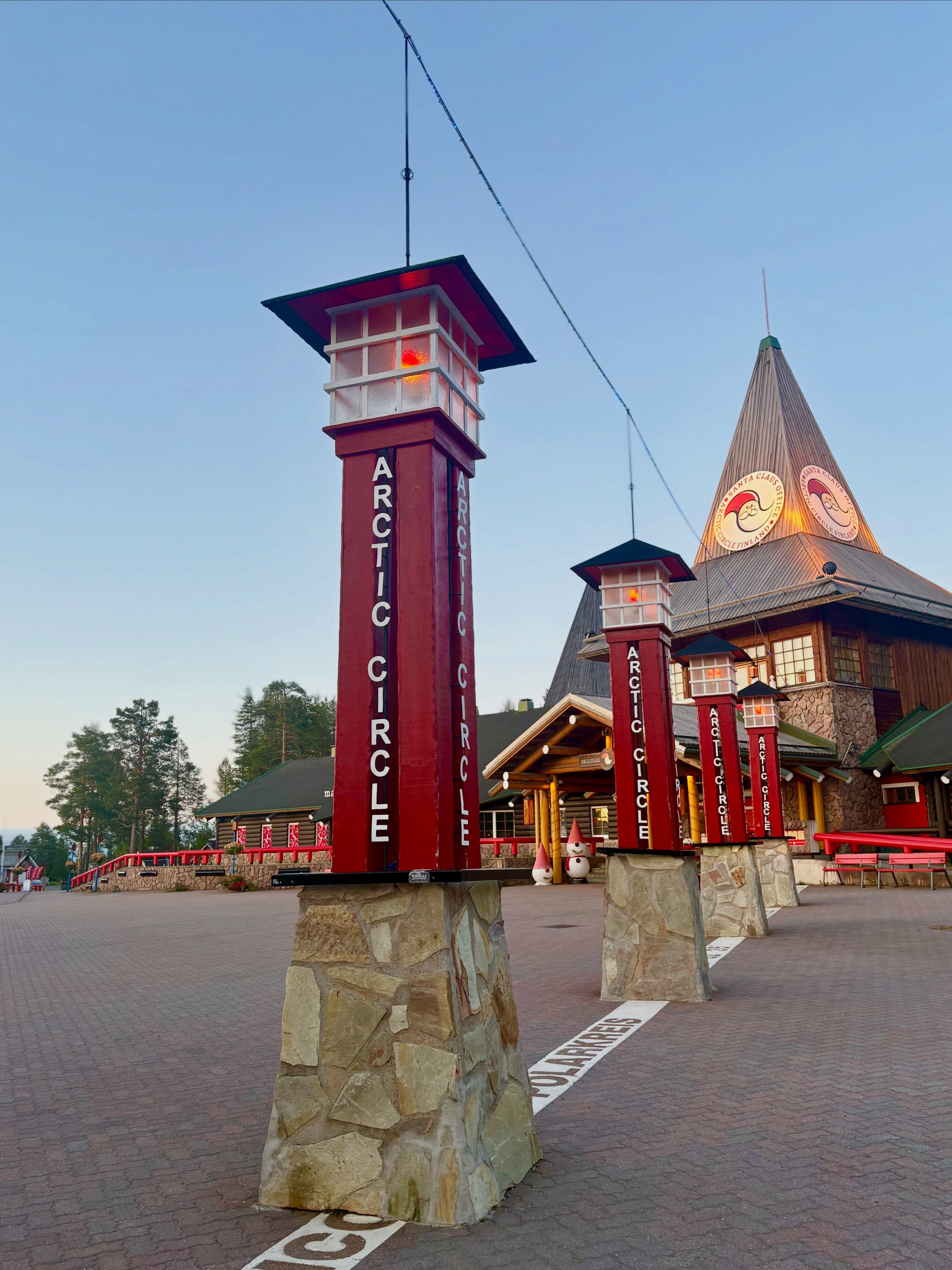 Have you ever seen the Arctic Circle during summertime? ✨🎅🏻
This photo was taken yesterday, and as you can see, Santa Claus Village is empty. A very different atmosphere compared to the busy winter season!
In just a few months, the season will return to Rovaniemi, and the village will once again fill with visitors from all around the world. ❄️
Send an DM if we could assist you with your holiday in Rovaniemi!
#rovaniemi #visitrovaniemi #lapland #visitlapland #santaclausvillage