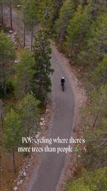 Did you know that Finland has more trees than people? 🌲✨
Explore the beauty of Rovaniemi in an easy and unforgettable way with an e-bike! 🚲
Rent your bike from us at Maakuntakatu 31 and start discovering the Arctic city, hidden gems, and beautiful nature around Rovaniemi with the freedom of an e-bike.
#Rovaniemi #Lapland #ExploreLapland #EBikeAdventure #visitrovaniemi